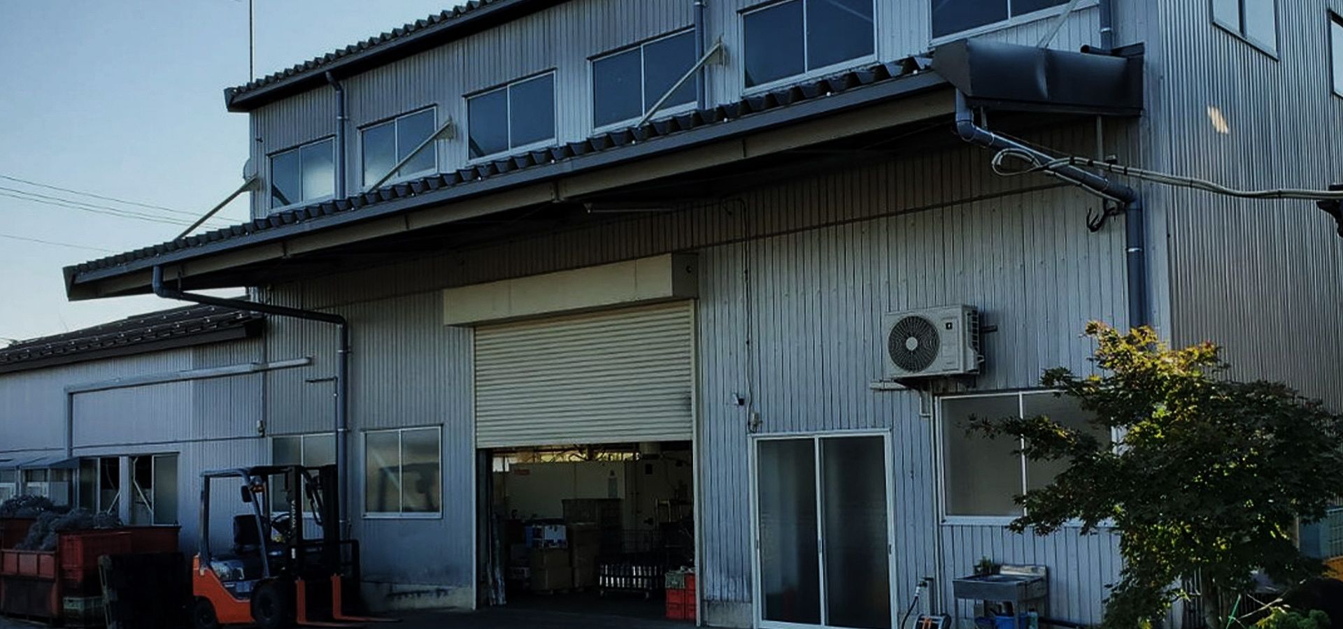 小沢製作所外観